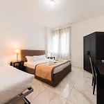 Grand Guest house 3*