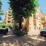 Grand Guest house
