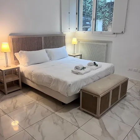 Grand Guest house *