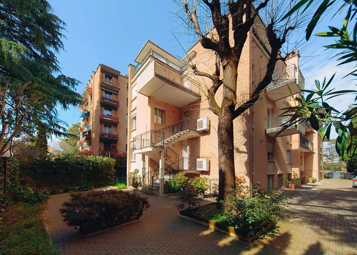 Grand 3* Болонья