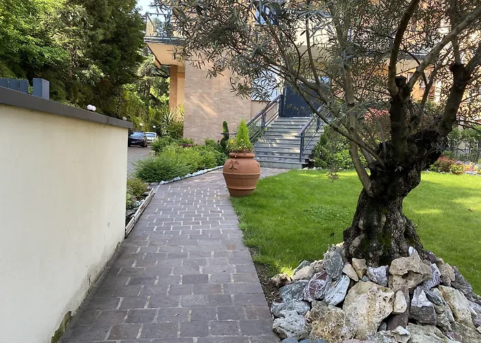 Grand 게스트하우스 3*